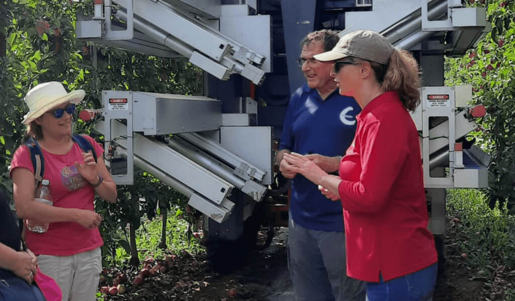 Orchardists meeting in Washington State